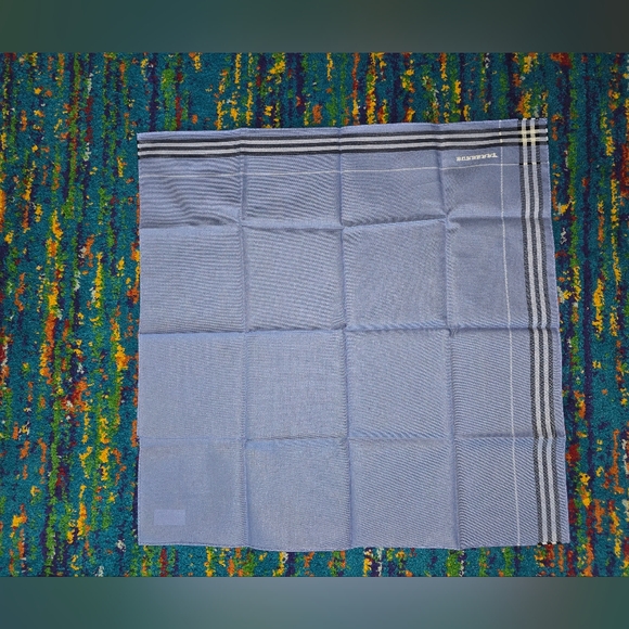 New Burberry Vintage Neckerchief Handkerchief Pocket Square Blue White - Picture 4 of 5